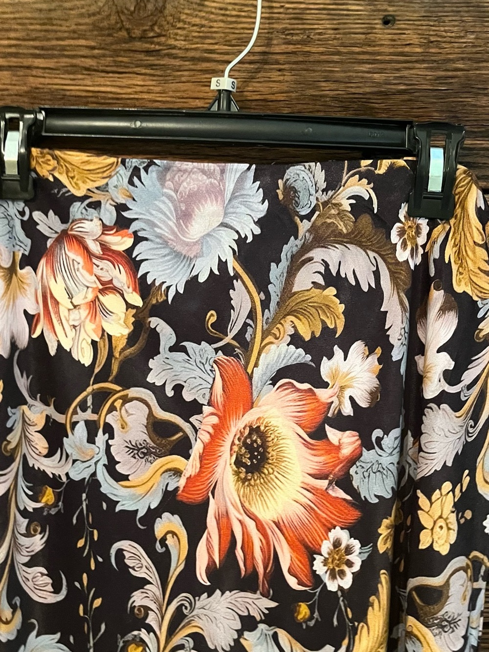 Anthropologie Tilda Maxi Slip Skirt dark floral print side slit large - Picture 5 of 7